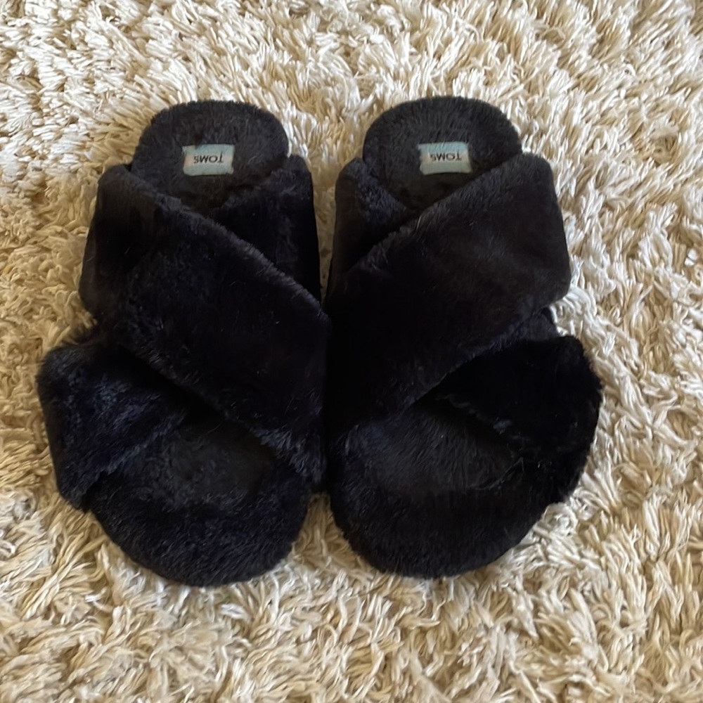 TOMS slippers - Picture 2 of 5